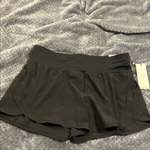 NWT Black Calia by Carrie Underwood Kick It Up Workout Running Shorts SzM